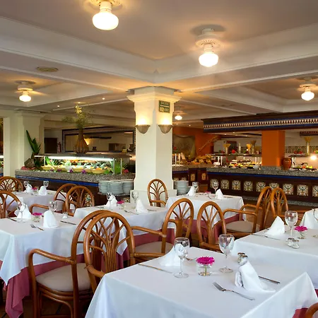 Bluebay Banus فندق 4*