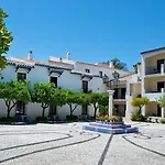 Bluebay Banus ماربيا