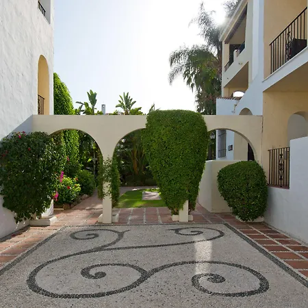 Bluebay Banus Hotel 4*